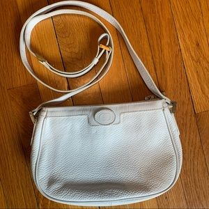 Vintage (1966) White Leather Gucci Purse